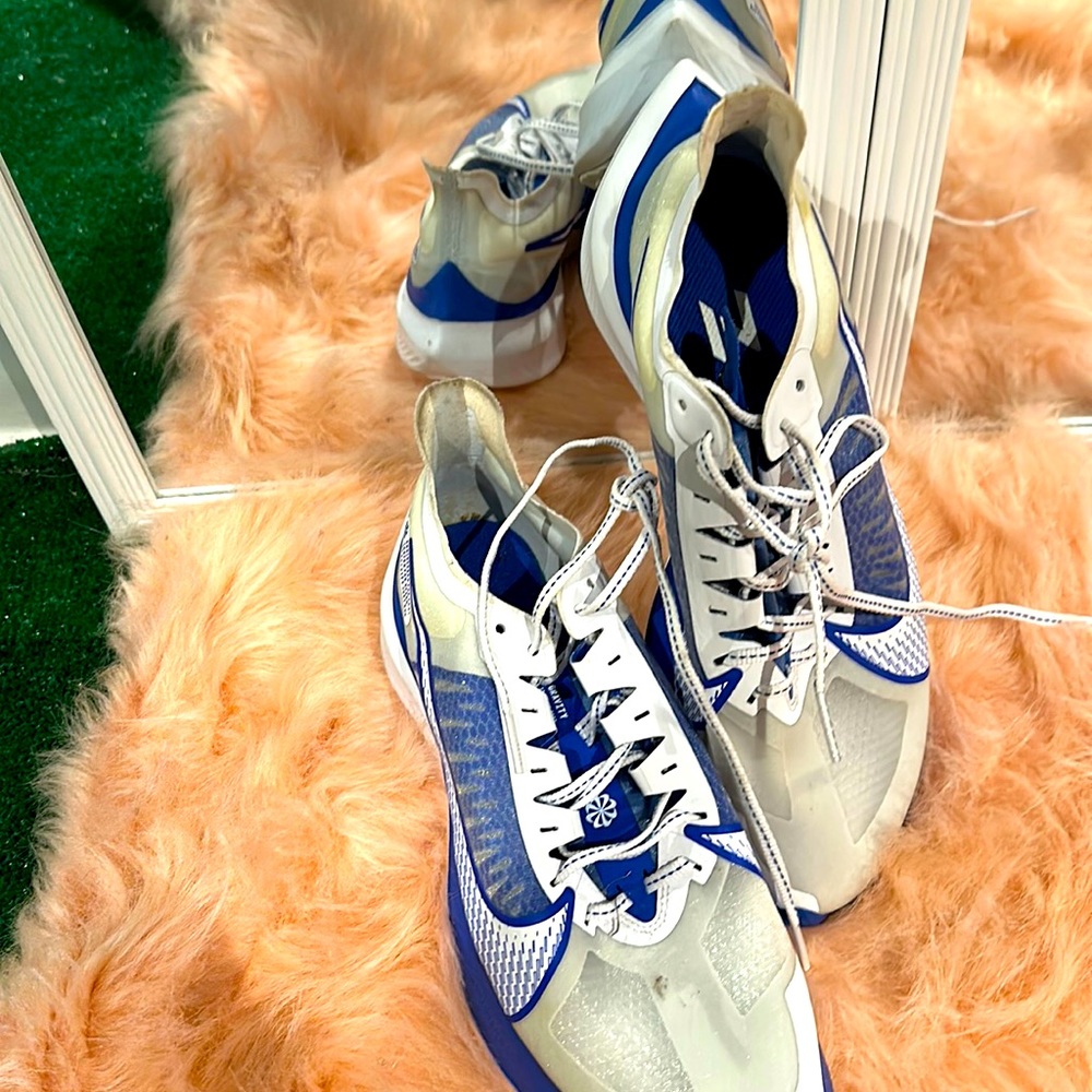 Nike Zoom gravity